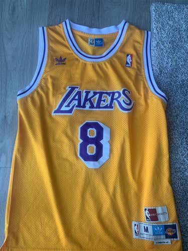 Kobe Bryant Adidas throwback jersey Medium
