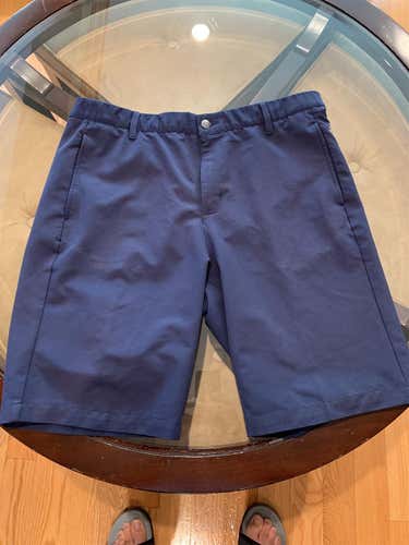 Adidas Golf Shorts (36)