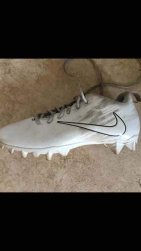 Nike vapor lacrosse White Used Adult Unisex Size 8.0 (Women's 9.0) Molded Cleats Nike Low Cut