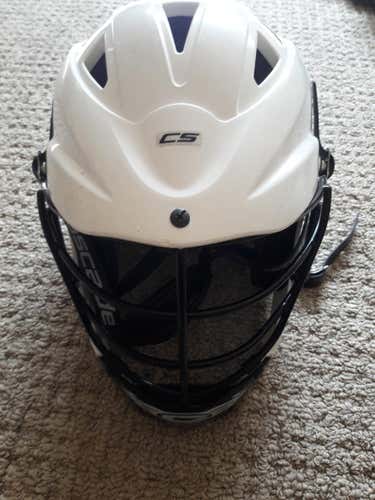 White Used Youth Player's Cascade Cs Helmet