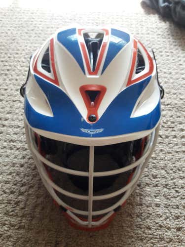 White Used Adult Player's Cascade R Helmet