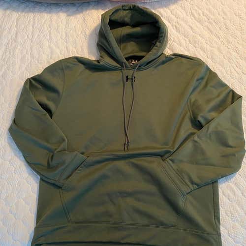 Adult XL Under Armour Sweatshirt