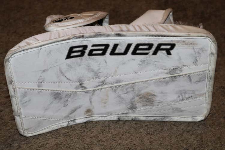 White Used Junior Bauer Full Right Reactor 5000