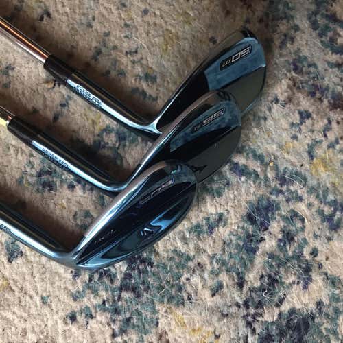 Mizuno Men's Right Handed T-20 Stiff Flex Steel Shaft Wedges (50,56,60)