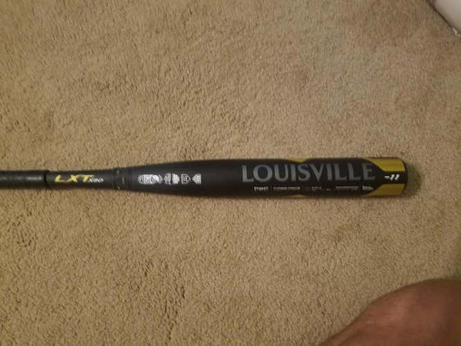 Black Used High School/College 2020 Louisville Slugger Composite LXT Bat (-11) 20 oz 31"
