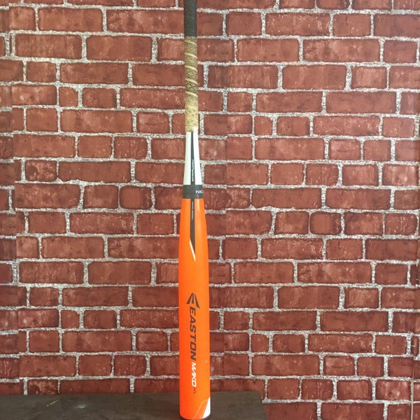 Kid Pitch (9YO-13YO) 2015 Composite Mako XL (-10) 21 oz 31" Bat