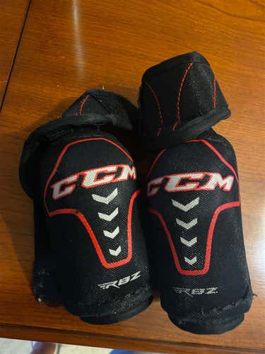 Youth Large CCM RBZ 150 Elbow Pads