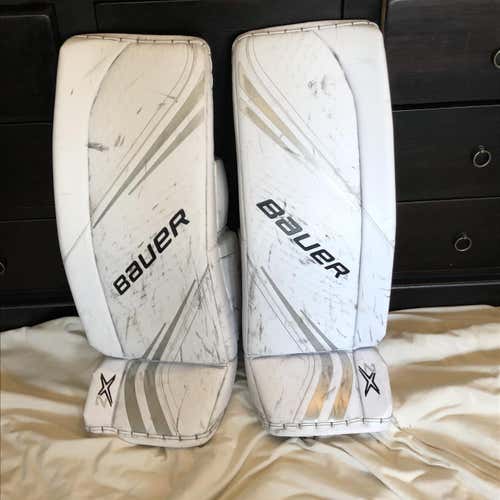 White Senior 33" Bauer Vapor 2X Goalie Leg Pads
