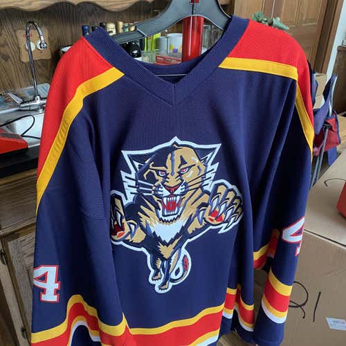 Blue Unisex Size 58 Reebok Jersey