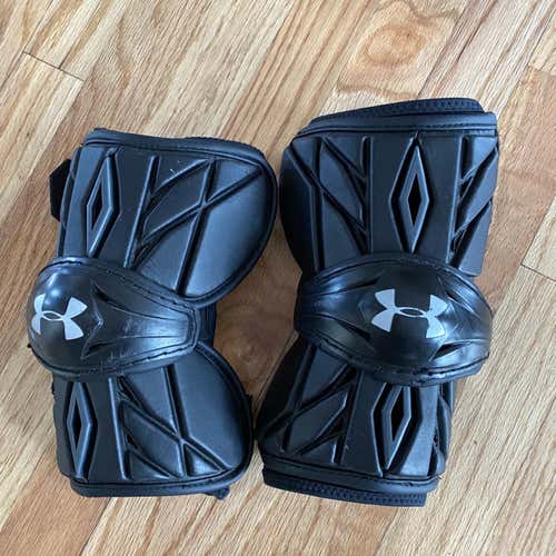 Black Under Armour Arm Pads - Large