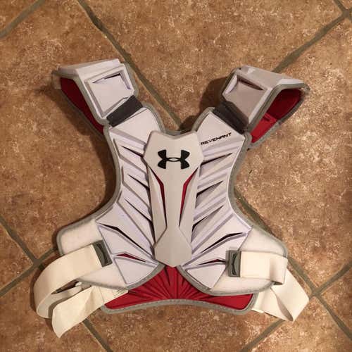 Under Armour Revenant Shoulder Pads