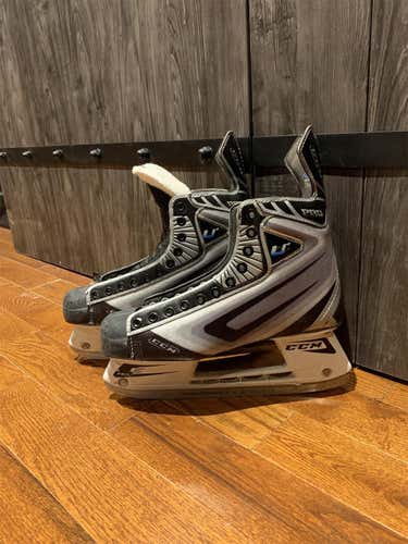 Used Senior CCM U+ Pro Hockey Skates Regular Width Size 7.5