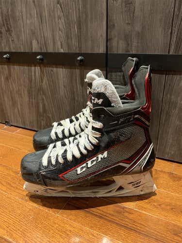 Used Senior CCM JetSpeed FT1 Hockey Skates Regular Width Pro Stock Size 10