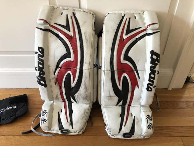 Used 27" Brian's Zero G Goalie Leg Pads