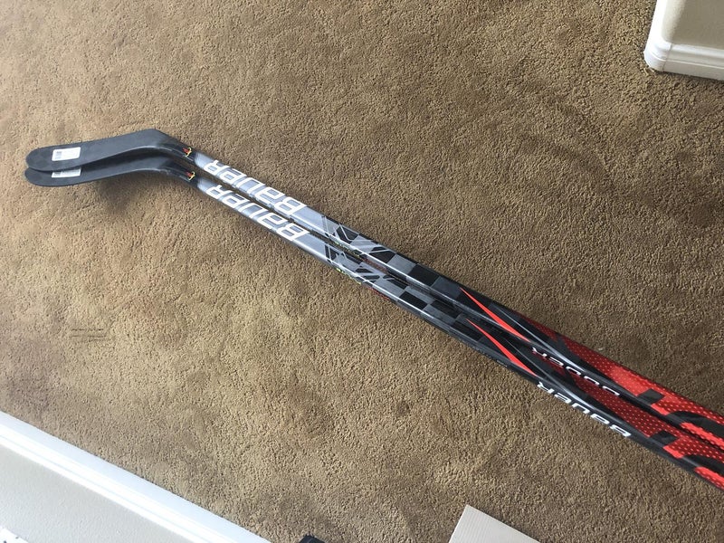 2 Bauer Vapor FlyLites P28 77 flex Left Hand Hockey Sticks
