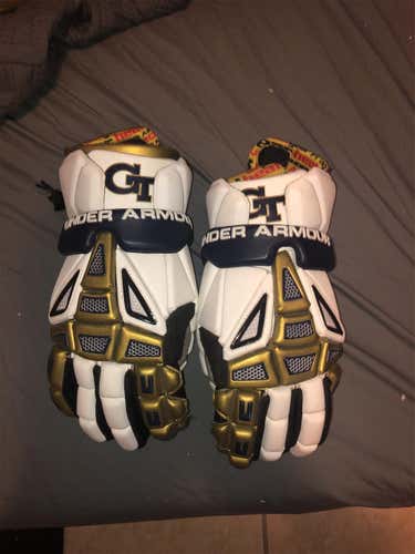 Brand New GEORGIA TECH Lacrosse Gloves