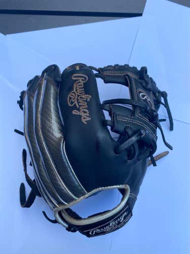 Heart of the Hide 11.5" Baseball Glove