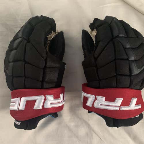 True XC9 13” Pro Stock Hockey Gloves Arizona Coyotes