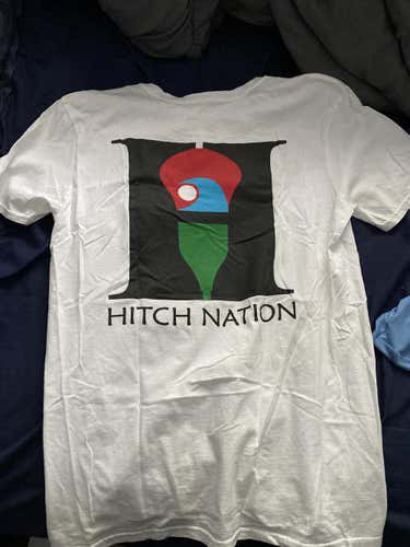 “Do u Hitch” White Used Adult Men's Medium/Large Other Shirt