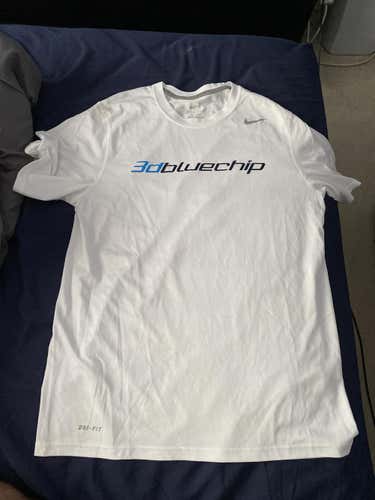 3D Bluechip White Used Adult Men's Medium Nike Drifit Shirt