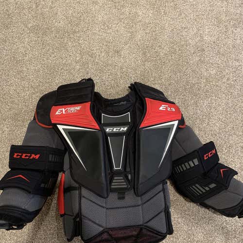 Senior Large CCM Extreme Flex Shield E2.9  Goalie Chest Protector