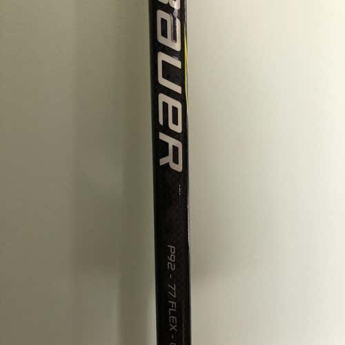 Senior Right Handed Mid Pattern  Hockey Stick