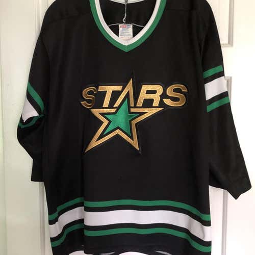 Minnesota North Stars Medium CCM Jersey