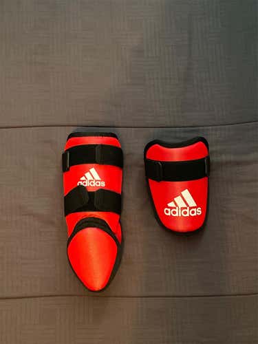 New Senior Adidas Pro Series Elbow Protection
