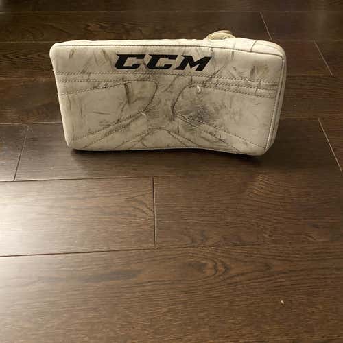 White Junior Regular Revolution 575