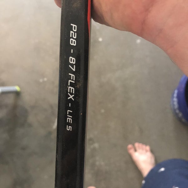 Senior Right Handed Vapor 2X Pro Toe Pattern Hockey Stick