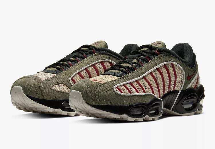 air max tailwind 4 sizing