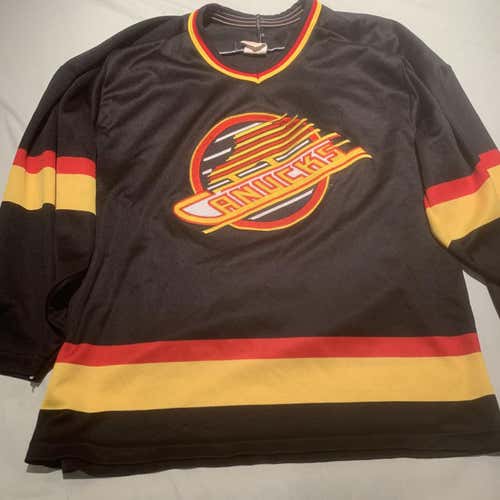 Vintage Canucks Jersey Adult Medium CCM Jersey