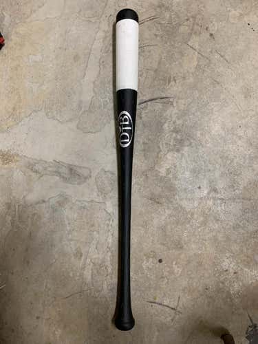 33"/35oz Ash Dovetail heavy trainer bat