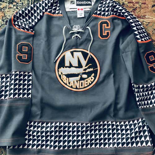 John Tavares NY Islanders RARE Special addition Jersey