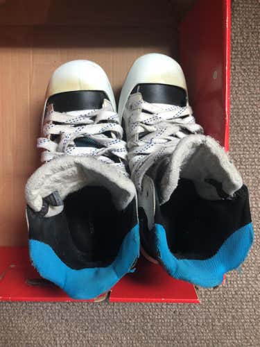 Senior Bauer Reactor 7000 Regular Width Size 8 Goalie Skates