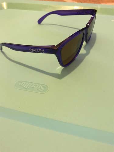 Custom Oakley Frogskin Sunglasses