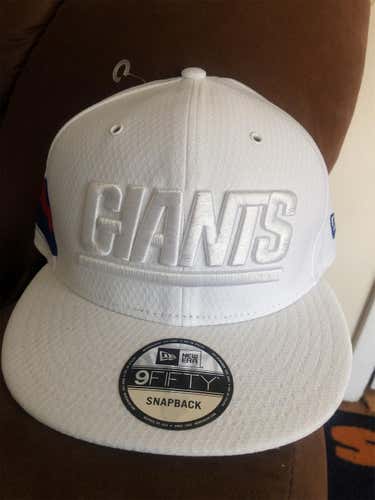 New York Giants New Era NFL Sideline SnapBack