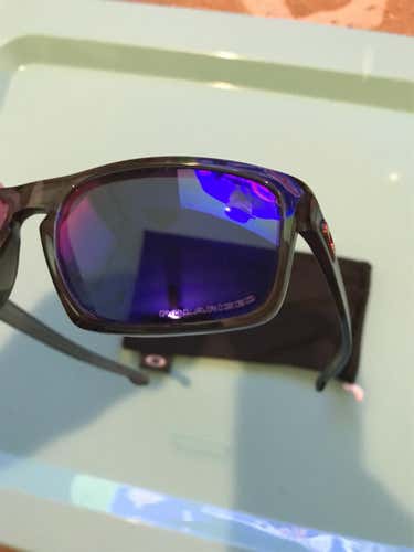 DO NOT BUY!! Brand New Oakley Sliver Polarized Sunglasses & Used Oakley Sideways DO NOT BUY TRADING