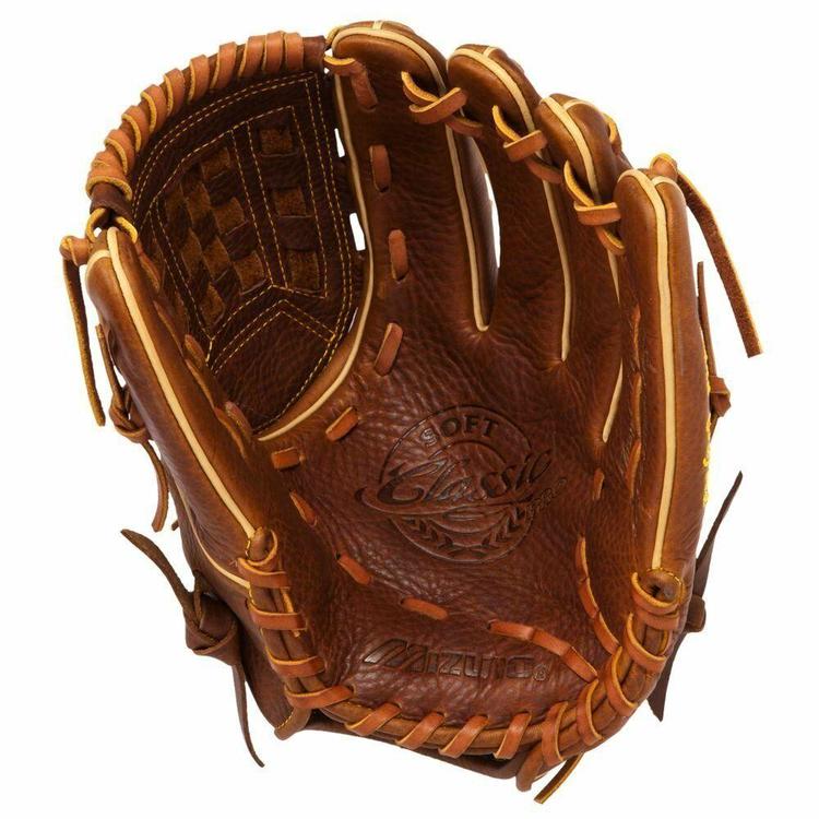 mizuno classic pro soft