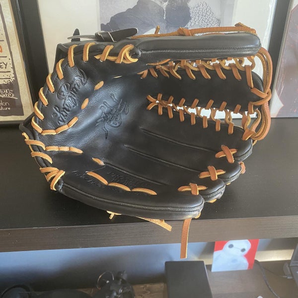 Black Used Outfield Heart of the Hide 12.75" Baseball Glove