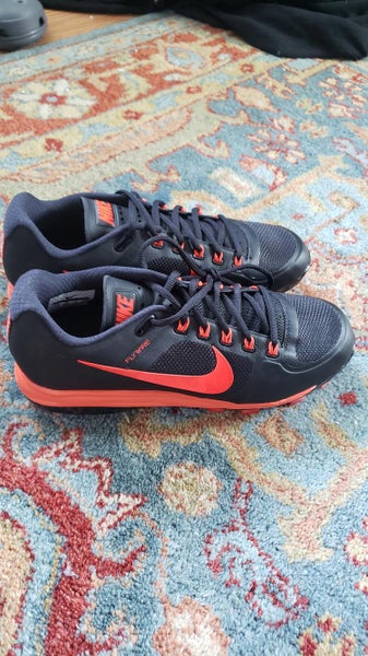 Black/ New Adult Men's Size 9.5 (Women's 10.5) Molded Cleats Nike Low Cut
