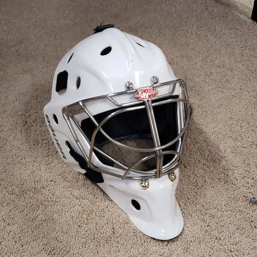 White Bauer NME 3 Senior Goalie Helmet With Cat Eye Mask! Great Condition!