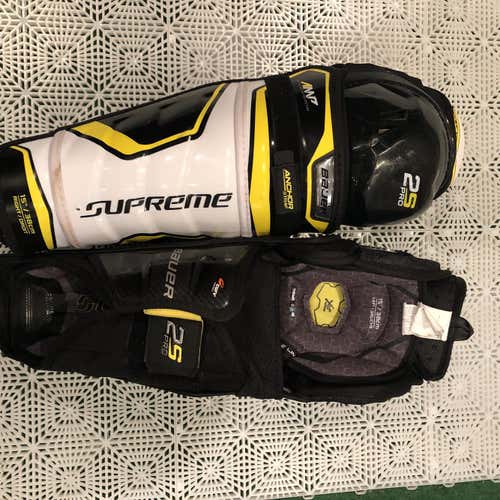Senior Bauer 2s pro Shin Pads