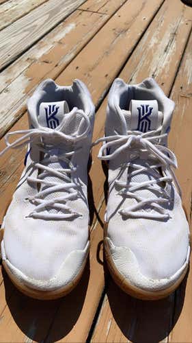 Men’s Kyrie 4 ‘Uncle Drew’ Size 12 Basketball Shoes