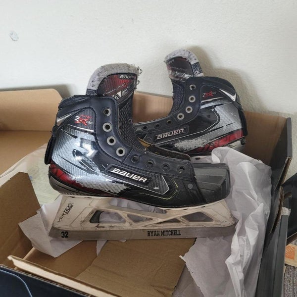 Used Junior Bauer Vapor 2X Pro Hockey Goalie Skates Regular Width Size 5