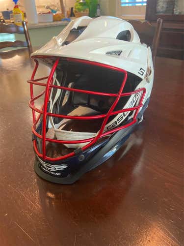 White/Blue/Red Adult Player's Cascade S Helmet