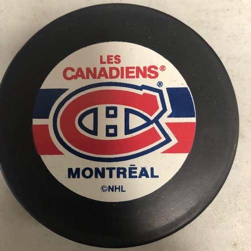 Montreal Canadiens Souvenir Puck NEW