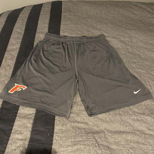 Fairfield University Team Issued Gray Men's XL Nike Shorts