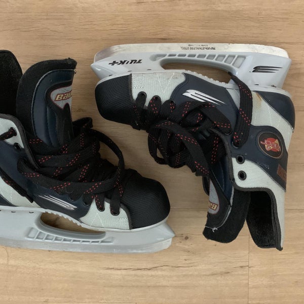 Senior Vintage Bauer Vapor 4 EE Width Size 7 Hockey Skates