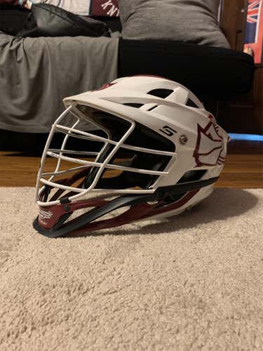 White Adult Player's Cascade S Helmet